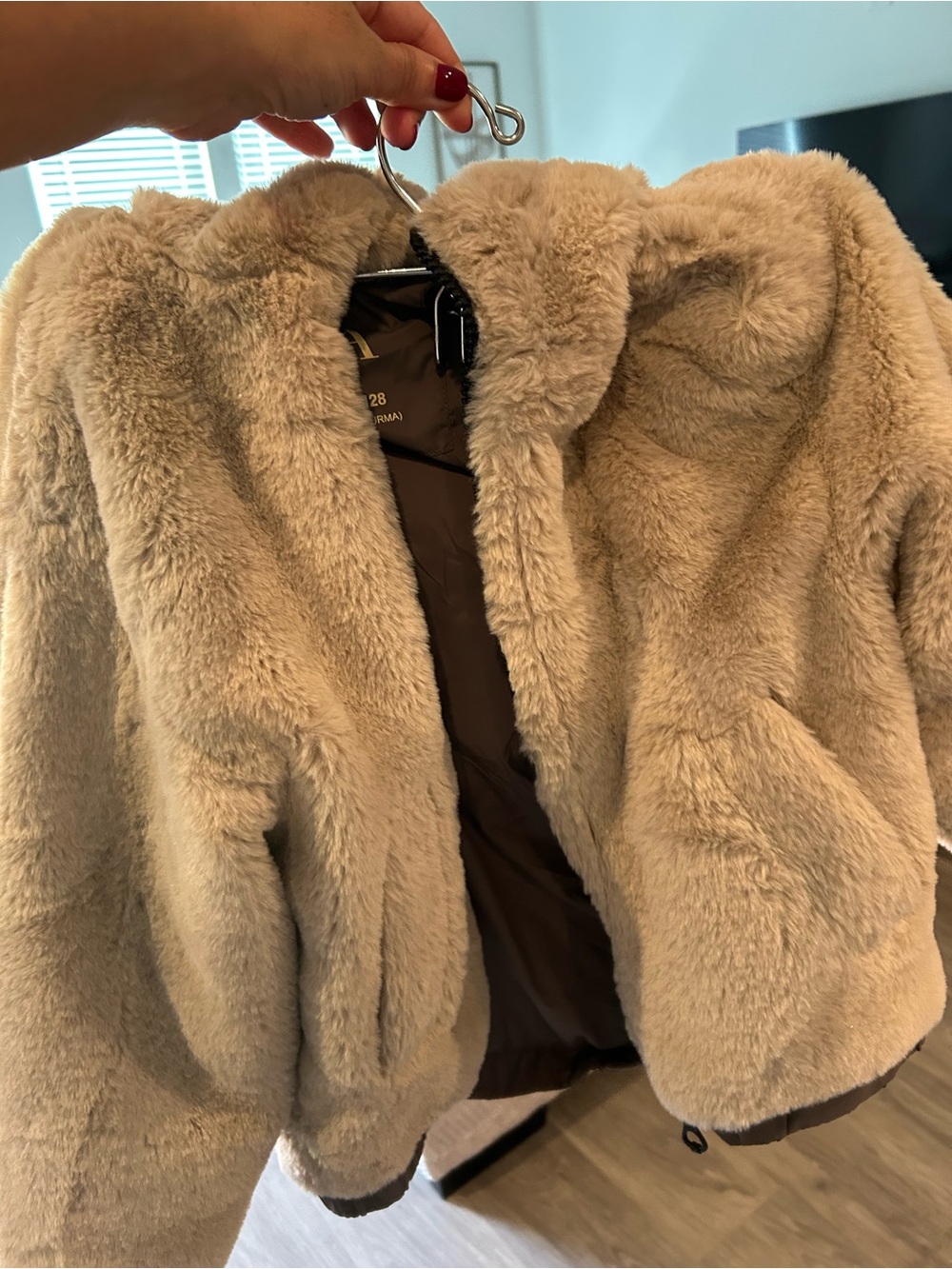 ZARA KIDS FAUX FUR COAT 8yr